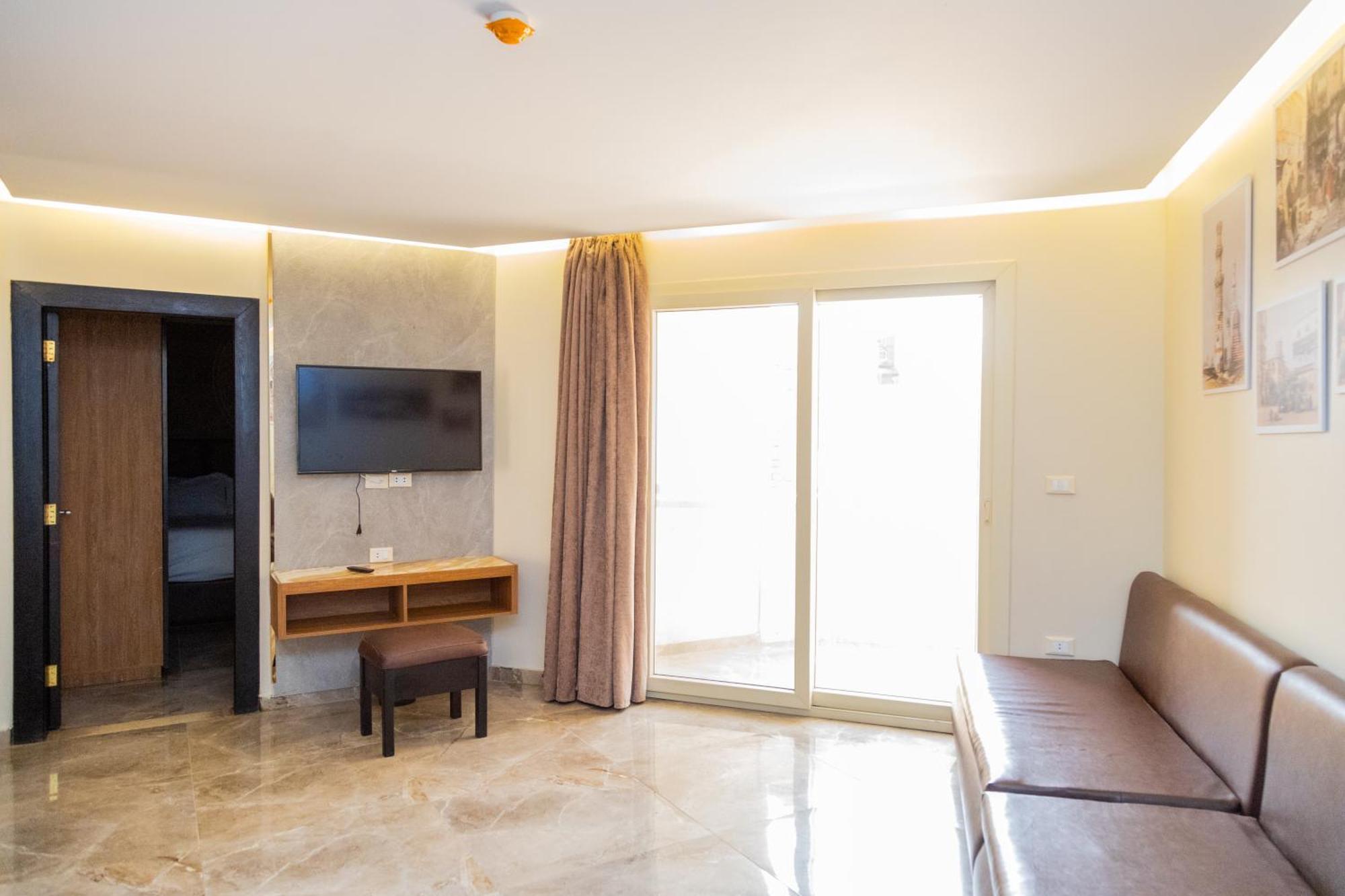 Comfort Giza Top Hotel 3*