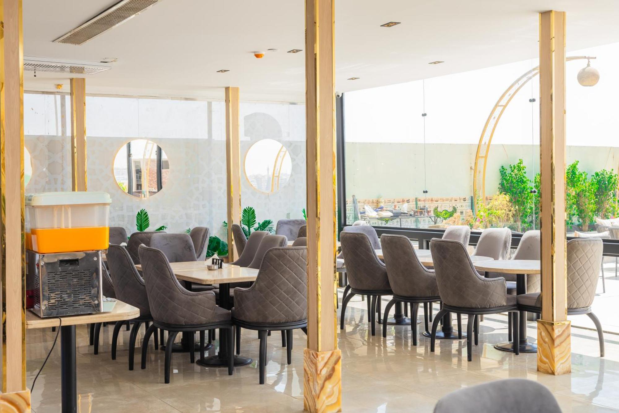 Hotel Comfort Giza Top 3*